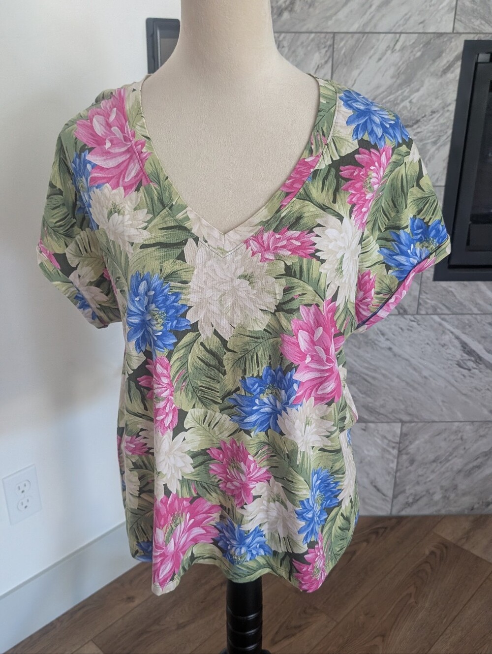 Tommy Bahama Floral V-Neck Tee in Green, Pink & Blue
